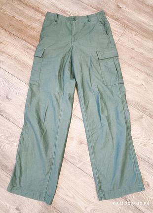 Женские брюки uniqlo. wide cargo размер s