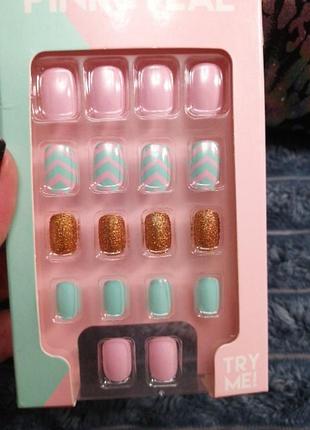 Накладные ногти pink&teal