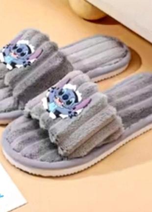 Домашние тапочки, комнатные тапки тапочки. есть различные модели и размеры. капибара, стечь, панда котик сова