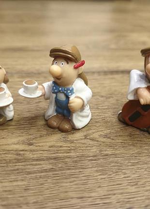 Фигурки винтаж lyons tetley 1994