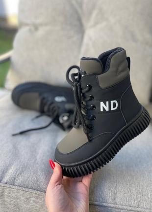 Детские теплые сапоги внутри теплых мехов для девочки цвет черный с хаки