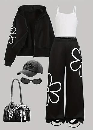 Утепленный спортивный костюм на девочку 122-128 см