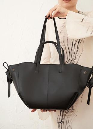 Женская сумка черная