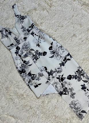 Шикарна сукня