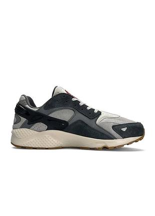 Nike air huarache grey black
