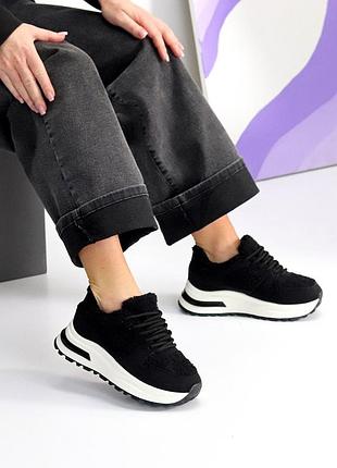 Жіночі черевики