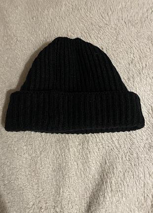 Шапка тепла зимова в’язана біні з підворотом чорна topman onesize