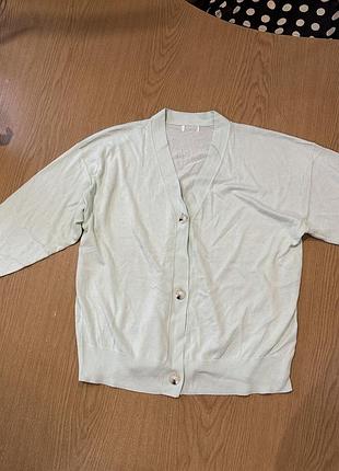 Жіночий кардиган