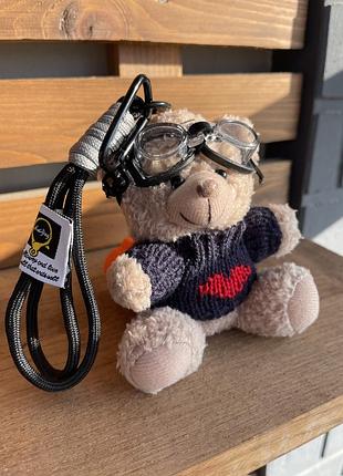 Брелок ведмедик у синьому светрику