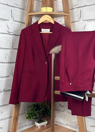 Жіночий класичний костюм max mara вовняний розмір 44it