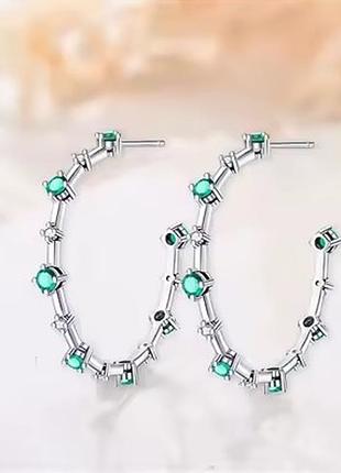 Серьги клубника зеленые камешки посеребренные