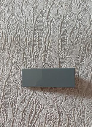 Cерая заколка