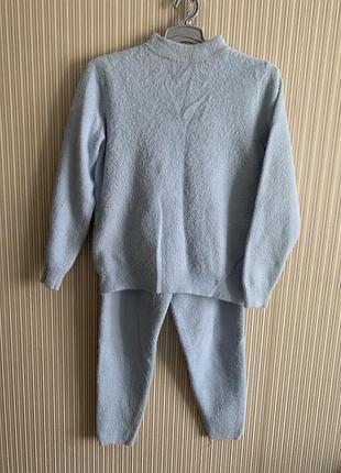 Теплий, пухнастий жіночий костюм, р. s