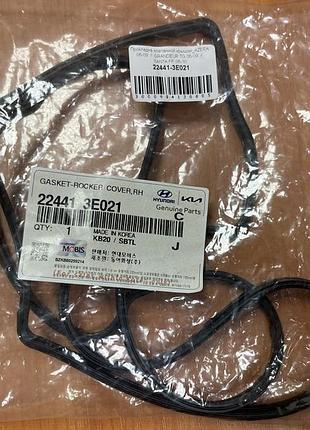 Прокладка права клапанної кришки hyundai santa fe-2