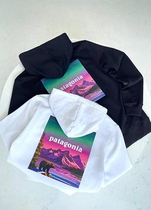 Худи patagonia с принтом на спине и груди