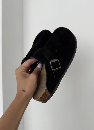 Brknst boston black