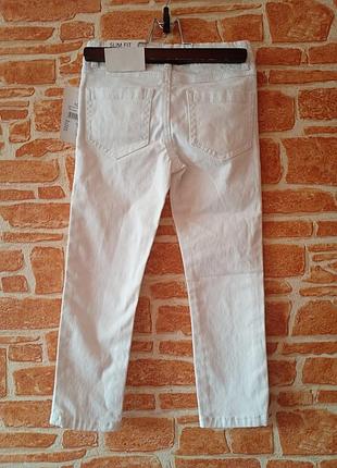 Белые джинсы на девочку 2