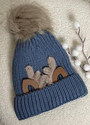 Зимова дитяча шапка в кольорах