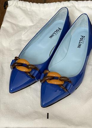 Туфлі нові шкіряні pollini лакові