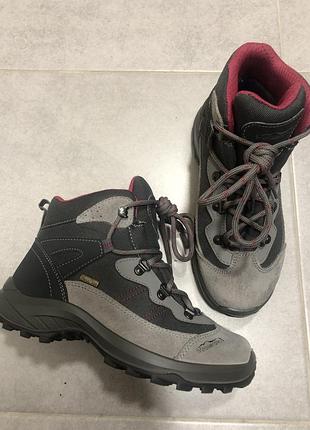 Черевики  для дівчинки