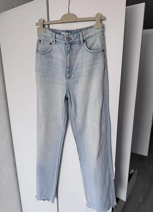 Прямі джинси zara