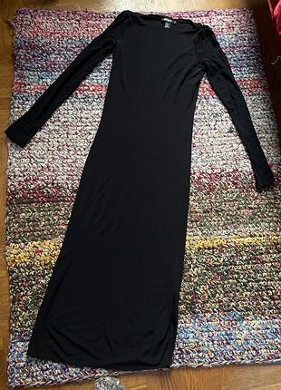 Довга чорна сукня міді розмір с-м із розрізами на плечах