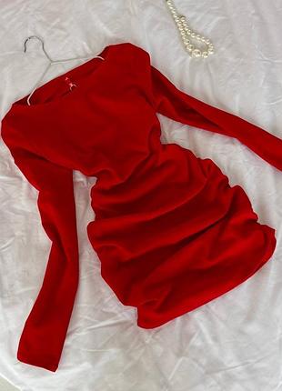 Сукня коротка