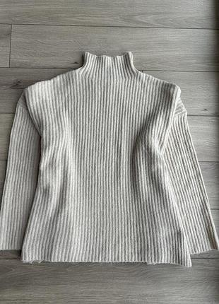 Світер оверсайс розмір m, підійде на l