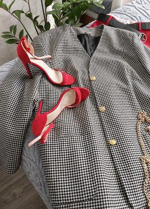 Шикарний  жакет пальто  вовна р.46/48