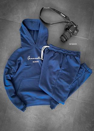 Мужской костюм двойка качественная ткань удобна на осень спортивный костюм