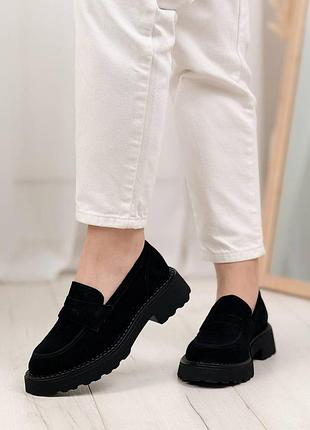 Лоферы женские