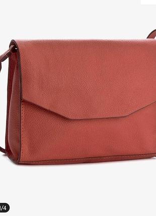 Сумка бренд clarks из качественной натуральной кожи.новое состояние.