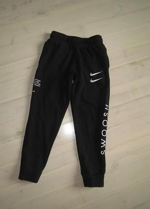 Спортивні штани теплі двунитка оригінал з логотипом nike 9 років