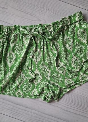 Легкие шорты вискоза