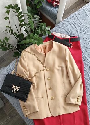 Жакет пальто з золотими гудзиками р.40/42