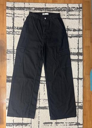 Штани bershka на розмір 44/46