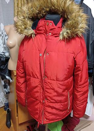 Зимняя куртка в новом состоянии