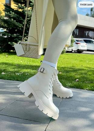 Черевики зимові з натуральної шкіри, всередині напівшерсть