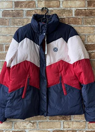 Жіноча демісезонна куртка tom tailor з етикеткою