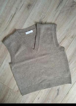 Актуальный мягкий жилет