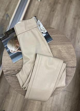 Плотные кожаные лосины леггинсы на высокой посадке