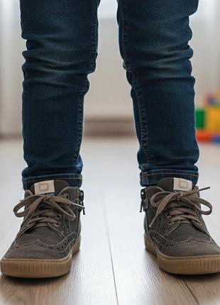 Дитячі черевики,осінні кросівки,натуральні броги,стильні ботинки balbucci,італія,р.24