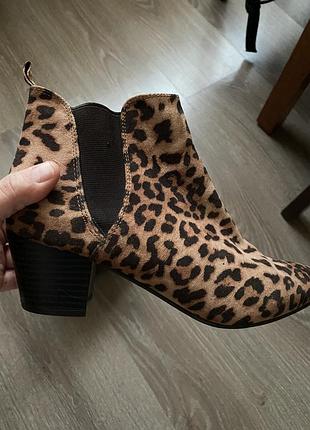 Черевики жіночі atmosphere, дуже гарний стан, 39 ромір