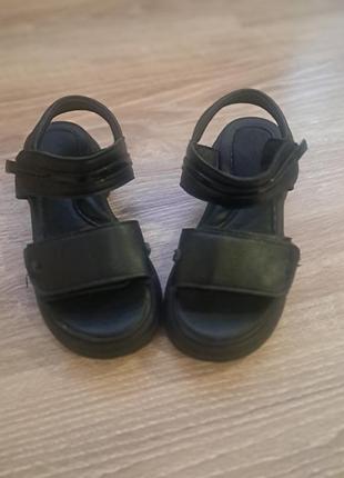 Босоніжки 34 р