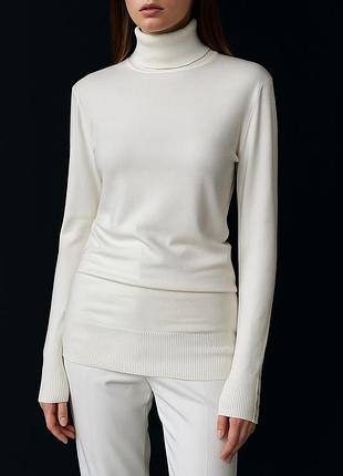 Базова молочна водолазка із горлом та довгим рукавом базова віскозна унівесайльна гольф водолазка