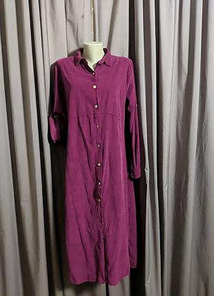 Микровельветовое платье-рубашка цвета фуксии