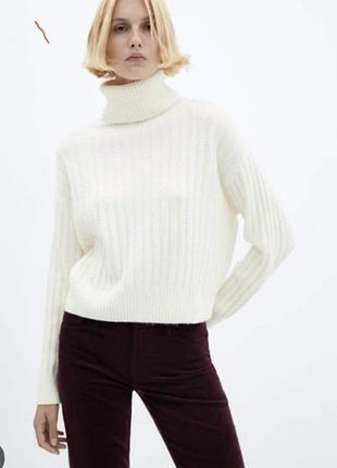 Женский свитер оверсайз