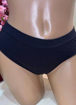 Женские бесшовные трусы р.м