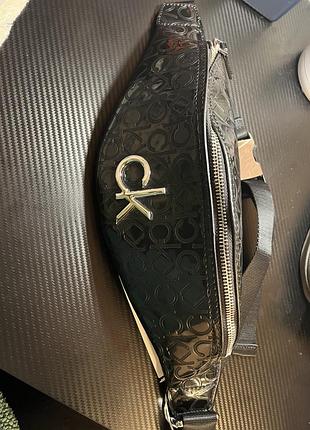 Сумка calvin klein шкіряна