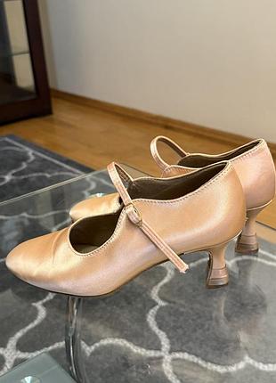 Продам туфлі для стандарту від diamant (made in germany)